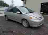 2010 Toyota Sienna XLE with VIN 5TDDK4CC3AS031671, listed as a Copart auction lot 67005405 with 155,177 mi miles and Clean title. Bid and sale history available at DreamBid. Image 4.