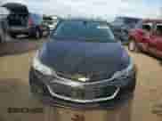 2017 Chevrolet Cruze LS z VIN 1G1BC5SM0H7255319, wystawiony jako Copart lot #90449765 z przebiegiem 117 618 mil mil oraz Czysty tytuł • Clean title. Historia ofert i sprzedaży dostępna na DreamBid. Obrazek 5.