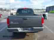 2002 Dodge 1500 z VIN 3D7HA18N92G174434, wystawiony jako IAAI lot #42080615 z przebiegiem 121 020 mil mil oraz . Historia ofert i sprzedaży dostępna na DreamBid. Obrazek 16.