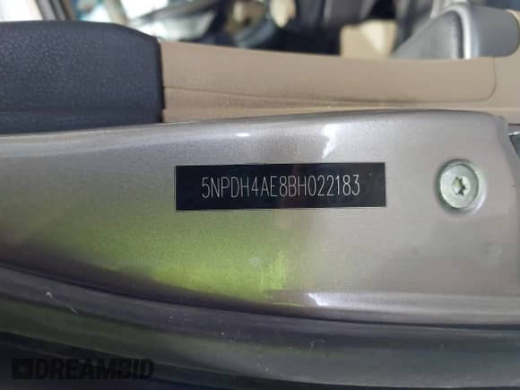 2011 Hyundai Elantra GLS z VIN 5NPDH4AE8BH022183, wystawiony jako IAAI lot #42787382 z przebiegiem 207 021 mil mil oraz . Historia ofert i sprzedaży dostępna na DreamBid. Obrazek 9.