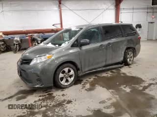 2019 Toyota Sienna L with VIN 5TDZZ3DC0KS993549, listed as a Copart auction lot 44848185 with 84,404 mi miles and Salvage title. Bid and sale history available at DreamBid. Image 1.