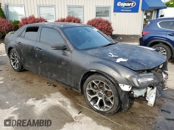 2016 Chrysler 300 S с VIN 2C3CCABG1GH190664, выставлен на аукционе Copart как лот 59777355 с пробегом 151 452 миль миль и Списание • Salvage title. История ставок и продаж доступна на DreamBid. Изображение 4.