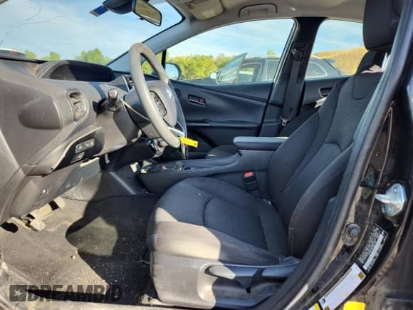 2021 Toyota Prius LE with VIN JTDL9MFU8M3025155, listed as a Copart auction lot 84413165 with 201,920 mi miles and Salvage title. Bid and sale history available at DreamBid. Image 7.