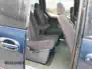 2000 Dodge Grand Caravan with VIN 1B4GP54G0YB702783, listed as a IAAI auction lot 42447313 with 285,002 mi miles and . Bid and sale history available at DreamBid. Image 8.