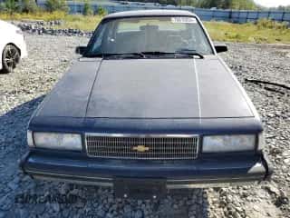 1989 Chevrolet Celebrity с VIN 1G1AW51W8K6185894, выставлен на аукционе Copart как лот 75610854 с пробегом 111 268 миль миль и Чистый • Clean title. История ставок и продаж доступна на DreamBid. Изображение 5.