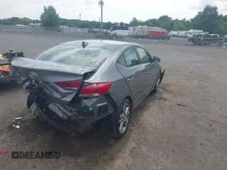 2018 Hyundai Elantra SEL with VIN 5NPD84LF1JH354793, listed as a IAAI auction lot 42765437 with 41,861 mi miles and . Bid and sale history available at DreamBid. Image 4.