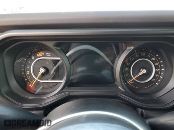 2024 Jeep Wrangler Sahara с VIN 1C4PJXEG8RW300406, выставлен на аукционе Copart как лот 63378915 с пробегом Не указан миль и Списание • Salvage title. История ставок и продаж доступна на DreamBid. Изображение 9.