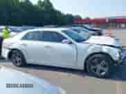 2012 Chrysler 300 с VIN 2C3CCAAG9CH208002, выставлен на аукционе IAAI как лот 42685204 с пробегом 126 311 миль миль и . История ставок и продаж доступна на DreamBid. Изображение 13.