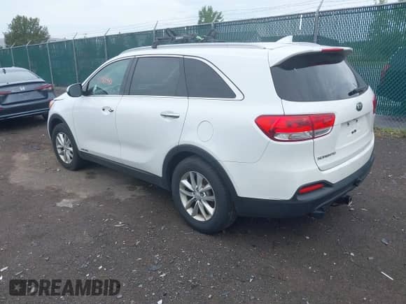 2018 Kia Sorento LX z VIN 5XYPGDA56JG367590, wystawiony jako IAAI lot #42981440 z przebiegiem 140 964 mil mil oraz . Historia ofert i sprzedaży dostępna na DreamBid. Obrazek 3.