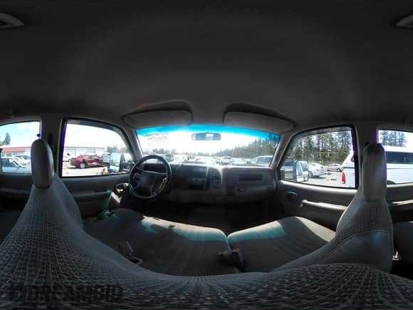 1998 Chevrolet Silverado 2500 с VIN 1GCGC29R7WE152310, выставлен на аукционе IAAI как лот 42662793 с пробегом 215 473 миль миль и . История ставок и продаж доступна на DreamBid. Изображение 18.