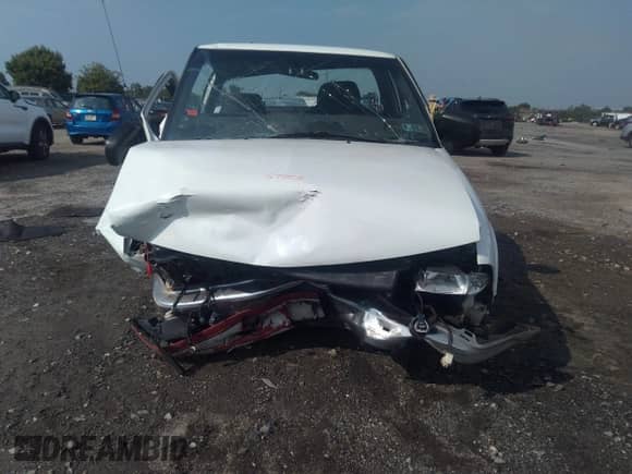 2000 Chevrolet S-10 с VIN 1GCCS1457YK218567, выставлен на аукционе IAAI как лот 39866838 с пробегом Не указан миль и . История ставок и продаж доступна на DreamBid. Изображение 11.