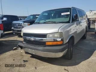 2007 Chevrolet Express Passenger с VIN 1GAHG35U971182578, выставлен на аукционе Copart как лот 63340025 с пробегом 166 667 миль миль и Списание • Salvage title. История ставок и продаж доступна на DreamBid. Изображение 1.