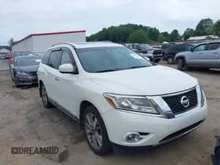 2014 Nissan Pathfinder SL with VIN 5N1AR2MM5EC727350, listed as a IAAI auction lot 43003553 with 131,867 mi miles and . Bid and sale history available at DreamBid. Image 1.