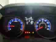 2013 Hyundai Elantra GLS z VIN KMHDH4AE2DU797387, wystawiony jako Copart lot #57596315 z przebiegiem 113 144 mil mil oraz Czysty tytuł • Clean title. Historia ofert i sprzedaży dostępna na DreamBid. Obrazek 9.