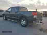 2007 Toyota Tundra SR5 z VIN 5TBET54177S455540, wystawiony jako Copart lot #71871704 z przebiegiem 247 986 mil mil oraz Szkoda całkowita • Salvage title. Historia ofert i sprzedaży dostępna na DreamBid. Obrazek 2.