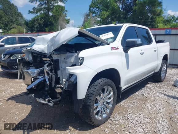 2021 Chevrolet Silverado 1500 LT with VIN 1GCUYDED8MZ300996, listed as a IAAI auction lot 43137031 with 78,276 mi miles and . Bid and sale history available at DreamBid. Image 17.