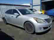 2016 Hyundai Equus Signature с VIN KMHGH4JHXGU103279, выставлен на аукционе Copart как лот 63026785 с пробегом 147 143 миль миль и Списание • Salvage title. История ставок и продаж доступна на DreamBid. Изображение 4.