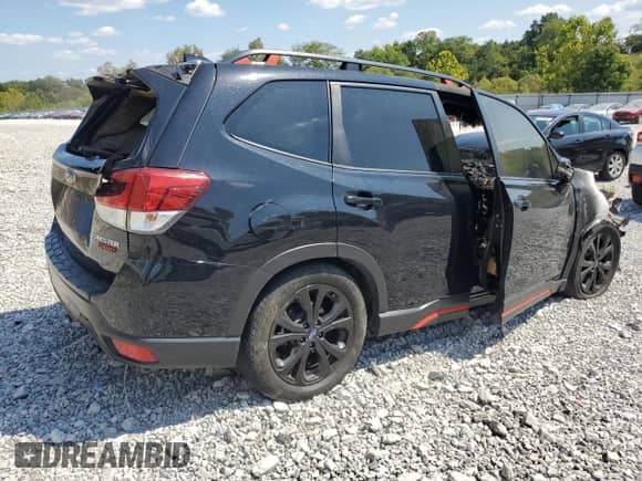 2021 Subaru Forester Special Sports z VIN JF2SKARCXMH521886, wystawiony jako Copart lot #80403935 z przebiegiem Nie podano mil oraz Szkoda całkowita • Salvage title. Historia ofert i sprzedaży dostępna na DreamBid. Obrazek 3.