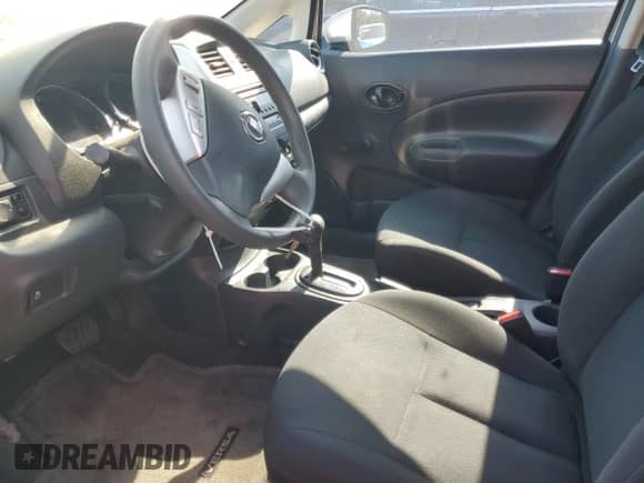 2015 Nissan Note S Plus z VIN 3N1CE2CP3FL363605, wystawiony jako Copart lot #69705385 z przebiegiem Nie podano mil oraz Szkoda całkowita • Salvage title. Historia ofert i sprzedaży dostępna na DreamBid. Obrazek 7.