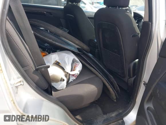 2013 Chevrolet Captiva Sport LS с VIN 3GNAL2EK9DS632650, выставлен на аукционе IAAI как лот 42554923 с пробегом Не указан миль и . История ставок и продаж доступна на DreamBid. Изображение 8.