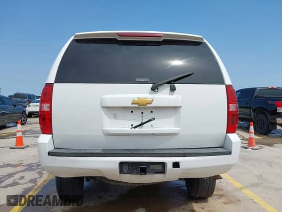 2012 Chevrolet Tahoe Commercial с VIN 1GNSK2E03CR162431, выставлен на аукционе IAAI как лот 42319279 с пробегом 142 395 миль миль и . История ставок и продаж доступна на DreamBid. Изображение 17.
