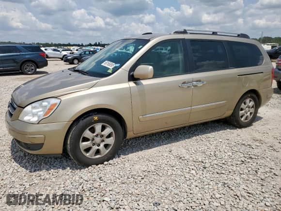 2007 Hyundai Entourage GLS with VIN KNDMC233376033298, listed as a Copart auction lot 68166895 with 154,725 mi miles and Salvage title. Bid and sale history available at DreamBid. Image 1.