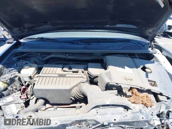 2007 Toyota Highlander z VIN JTEGW21A170020599, wystawiony jako IAAI lot #42675614 z przebiegiem 223 631 mil mil oraz . Historia ofert i sprzedaży dostępna na DreamBid. Obrazek 10.