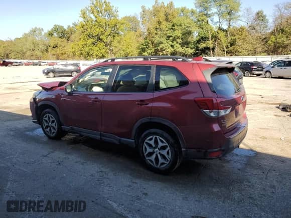 2022 Subaru Forester Premium z VIN JF2SKADC4NH418021, wystawiony jako Copart lot #85323975 z przebiegiem 38 620 mil mil oraz Szkoda całkowita • Salvage title. Historia ofert i sprzedaży dostępna na DreamBid. Obrazek 2.