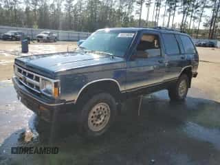 1993 Chevrolet Blazer с VIN 1GNDT13W2P2141625, выставлен на аукционе Copart как лот 46675825 с пробегом Не указан миль и Списание • Salvage title. История ставок и продаж доступна на DreamBid. Изображение 1.