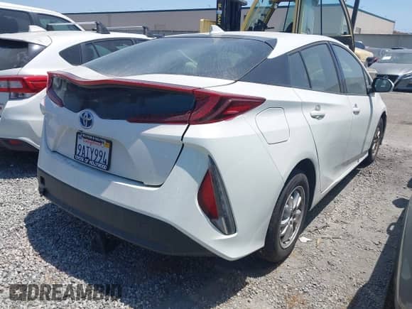 2019 Toyota Prius Plus с VIN JTDKARFP2K3113903, выставлен на аукционе IAAI как лот 41631824 с пробегом 102 107 миль миль и . История ставок и продаж доступна на DreamBid. Изображение 4.