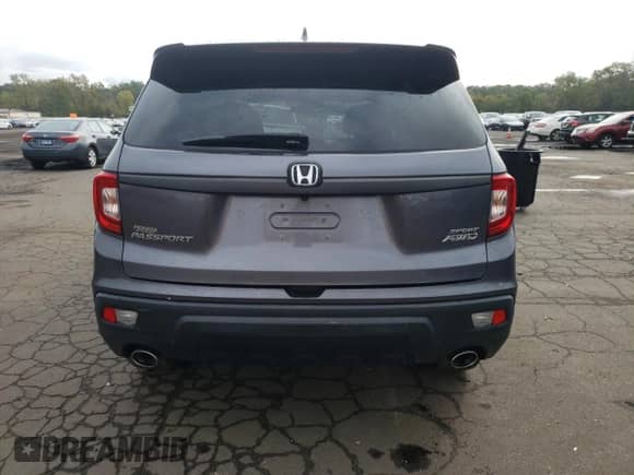 2021 Honda Passport Sport с VIN 5FNYF8H23MB001205, выставлен на аукционе Copart как лот 81596965 с пробегом 95 831 миль миль и Списание • Salvage title. История ставок и продаж доступна на DreamBid. Изображение 6.