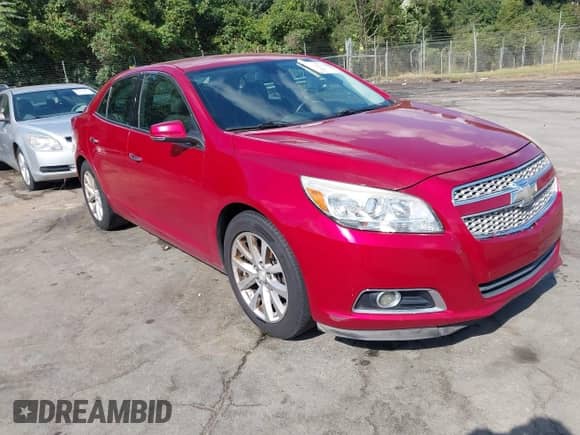 2013 Chevrolet Malibu LTZ с VIN 1G11H5SA5DF266982, выставлен на аукционе IAAI как лот 43116035 с пробегом 232 497 миль миль и . История ставок и продаж доступна на DreamBid. Изображение 1.