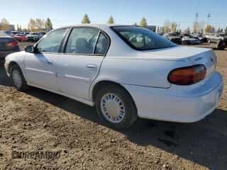 2000 Chevrolet Malibu z VIN 1G1ND52J0Y6101330, wystawiony jako Copart lot #75763524 z przebiegiem 163 601 mil mil oraz Czysty tytuł • Clean title. Historia ofert i sprzedaży dostępna na DreamBid. Obrazek 2.
