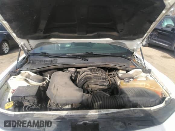 2013 Chrysler 300 with VIN 2C3CCAAG6DH714212, listed as a IAAI auction lot 42037745 with 114,712 mi miles and . Bid and sale history available at DreamBid. Image 10.