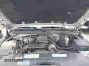 2000 GMC Sierra 1500 SLE z VIN 1GTEK19T0YZ286300, wystawiony jako IAAI lot #42681969 z przebiegiem 307 716 mil mil oraz . Historia ofert i sprzedaży dostępna na DreamBid. Obrazek 10.