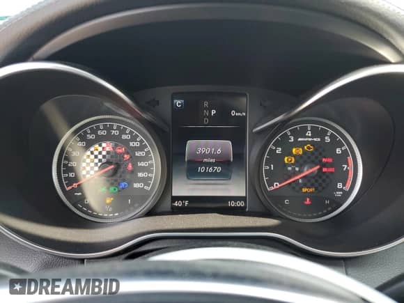2018 Mercedes-Benz C 43 AMG с VIN 55SWF6EB0JU250796, выставлен на аукционе Copart как лот 67102275 с пробегом 101 670 миль миль и Списание • Salvage title. История ставок и продаж доступна на DreamBid. Изображение 9.