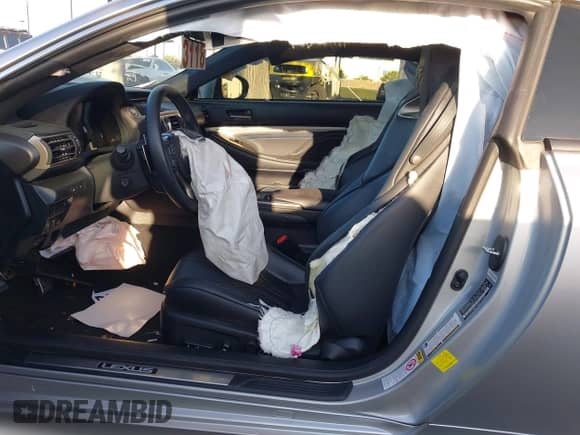 2015 Lexus RC F с VIN JTHHP5BC5F5002131, выставлен на аукционе IAAI как лот 42358949 с пробегом 41 308 миль миль и . История ставок и продаж доступна на DreamBid. Изображение 5.