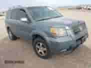 2006 Honda Pilot EX z VIN 2HKYF18416H561415, wystawiony jako IAAI lot #41887651 z przebiegiem 249 480 mil mil oraz . Historia ofert i sprzedaży dostępna na DreamBid. Obrazek 1.