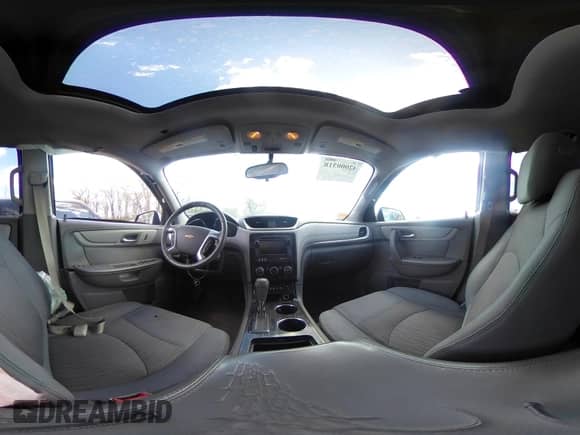 2013 Chevrolet Traverse LT z VIN 1GNKRGKD4DJ128028, wystawiony jako IAAI lot #42000318 z przebiegiem 188 812 mil mil oraz . Historia ofert i sprzedaży dostępna na DreamBid. Obrazek 19.