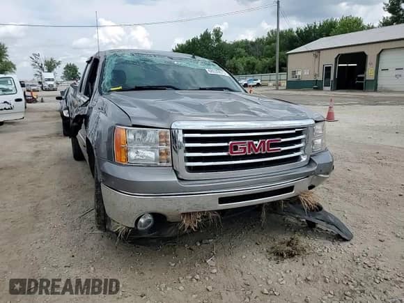 2012 GMC Sierra 1500 SLE с VIN 1GTR2VE76CZ298235, выставлен на аукционе Copart как лот 68030675 с пробегом Не указан миль и Списание • Salvage title. История ставок и продаж доступна на DreamBid. Изображение 13.