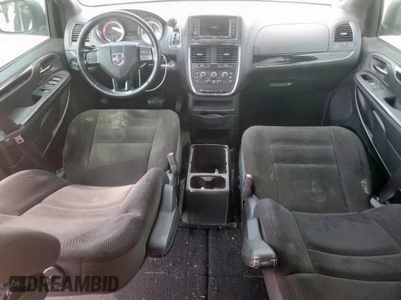 2018 Dodge Grand Caravan SE Plus with VIN 2C4RDGBG5JR200085, listed as a Copart auction lot 84790645 with 169,067 mi miles and Salvage title. Bid and sale history available at DreamBid. Image 8.