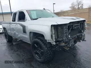 2016 Chevrolet Silverado 1500 Custom с VIN 1GCRCPEC9GZ365020, выставлен на аукционе IAAI как лот 41772792 с пробегом 139 591 миль миль и . История ставок и продаж доступна на DreamBid. Изображение 1.