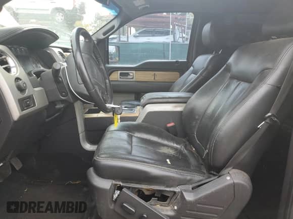 2011 Ford F-150 XLT z VIN 1FTFW1ET2BFD09292, wystawiony jako Copart lot #86473605 z przebiegiem 178 443 mil mil oraz Nie do naprawy • Non repairable. Historia ofert i sprzedaży dostępna na DreamBid. Obrazek 7.