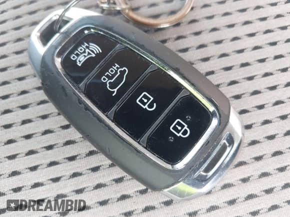 2019 Hyundai Santa Fe SEL Plus z VIN 5NMS33AD0KH023929, wystawiony jako IAAI lot #42103232 z przebiegiem 59 714 mil mil oraz . Historia ofert i sprzedaży dostępna na DreamBid. Obrazek 11.