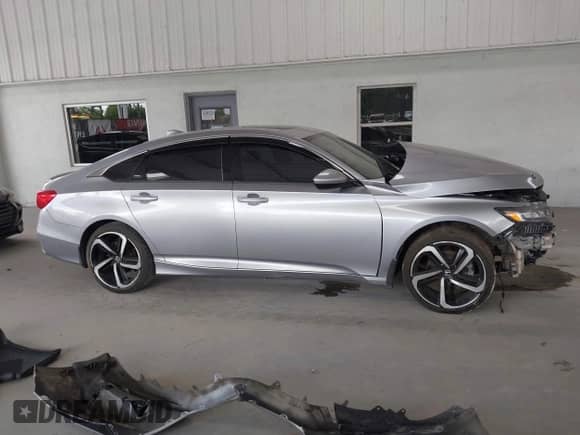 2019 Honda Accord Sport с VIN 1HGCV2F35KA001705, выставлен на аукционе IAAI как лот 42812243 с пробегом 100 607 миль миль и . История ставок и продаж доступна на DreamBid. Изображение 14.