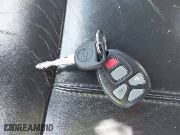 2007 Chevrolet Impala LTZ с VIN 2G1WU58R979227484, выставлен на аукционе IAAI как лот 42664631 с пробегом 256 326 миль миль и . История ставок и продаж доступна на DreamBid. Изображение 11.