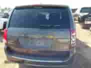 2016 Dodge Grand Caravan SXT z VIN 2C4RDGCGXGR333562, wystawiony jako IAAI lot #43206019 z przebiegiem 145 006 mil mil oraz . Historia ofert i sprzedaży dostępna na DreamBid. Obrazek 16.