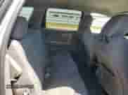 2010 Chevrolet Traverse LS z VIN 1GNLVEED2AS156268, wystawiony jako Copart lot #65607445 z przebiegiem Nie podano mil oraz Czysty tytuł • Clean title. Historia ofert i sprzedaży dostępna na DreamBid. Obrazek 11.