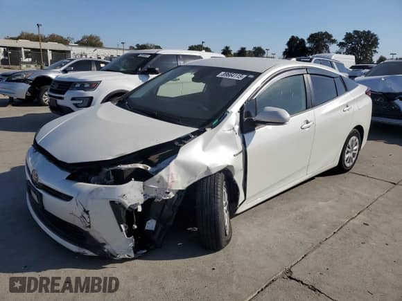 2019 Toyota Prius LE с VIN JTDKARFU4K3070932, выставлен на аукционе Copart как лот 89664115 с пробегом 82 149 миль миль и Списание • Salvage title. История ставок и продаж доступна на DreamBid. Изображение 1.