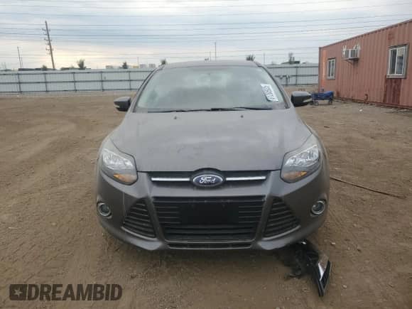 2013 Ford Focus Titanium with VIN 1FADP3N2XDL143007, listed as a Copart auction lot 81206935 with 68,538 mi miles and Salvage title. Bid and sale history available at DreamBid. Image 5.